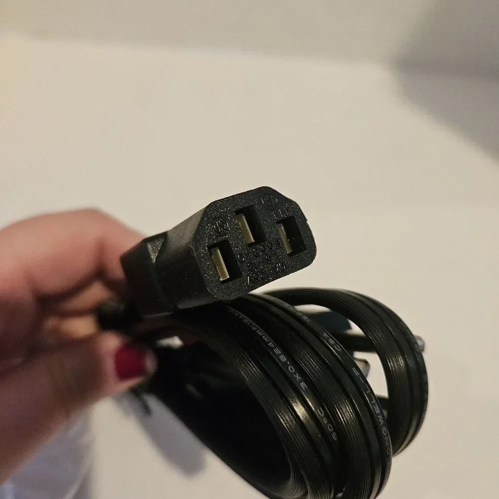 (Dell) DP/N 05120P 6Ft Original Computer/Monitor‎ Universal AC/power Cable